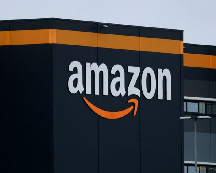 Amazon plans new one-hour pickup service in stores, Business Insider reports