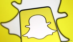 Snap's revenue growth slowest in over a year as competition, ad platform glitch hurt