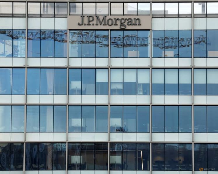 J.P. Morgan lifts 2026-end target for S&P 500 to 8,000 on AI, earnings strength