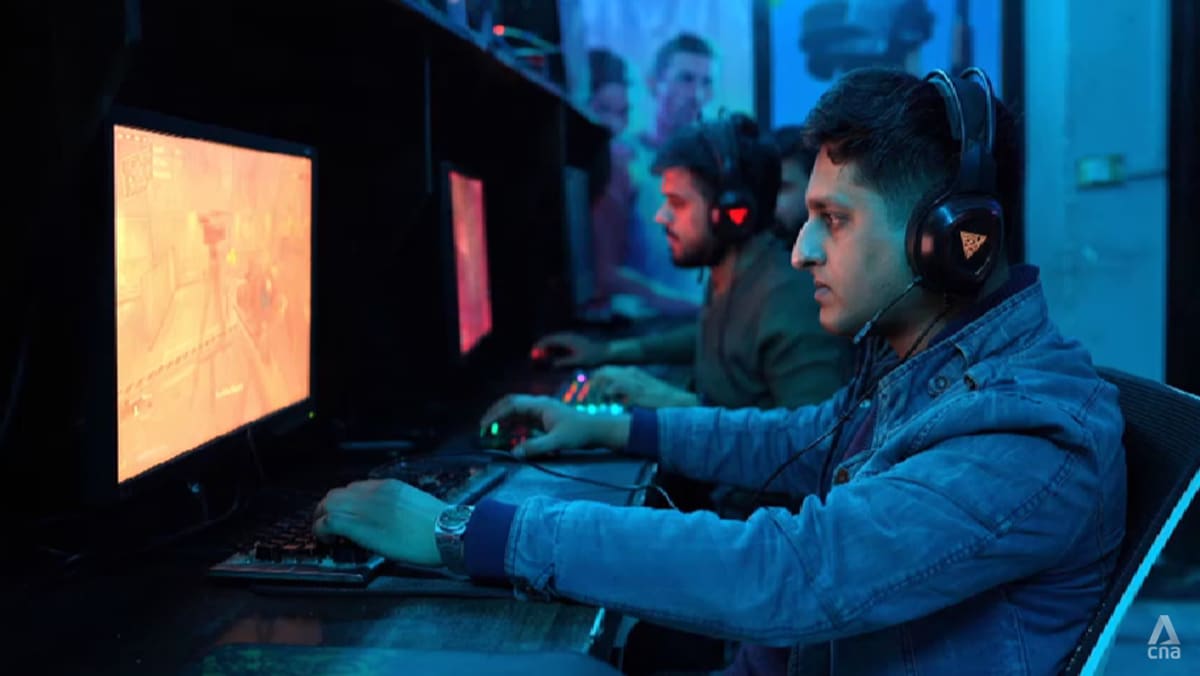 Pakistan’s youth turn to gaming for income amid rising unemployment