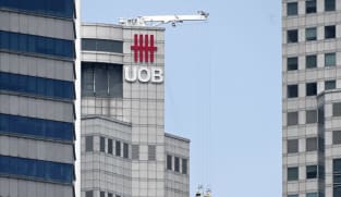 Singapore's UOB pauses 2025 guidance due to US tariffs, posts stable Q1 net profit