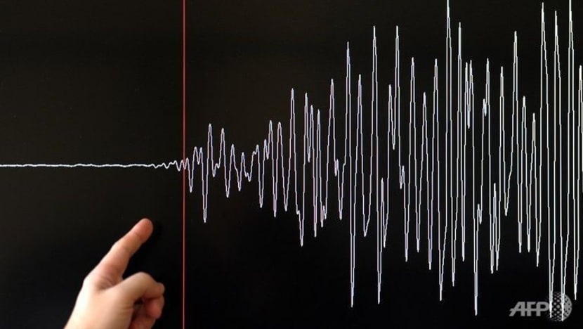 Empat maut dalam gempa bumi 5.4 Richter di timur Indonesia