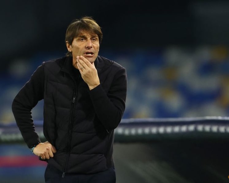 Gruelling fixture schedule is killing football, says Napoli coach Conte