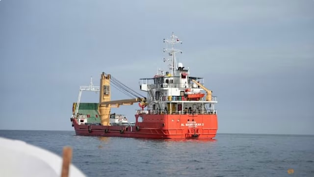 为何霍尔木兹海峡的通行权对全球人民至关重要