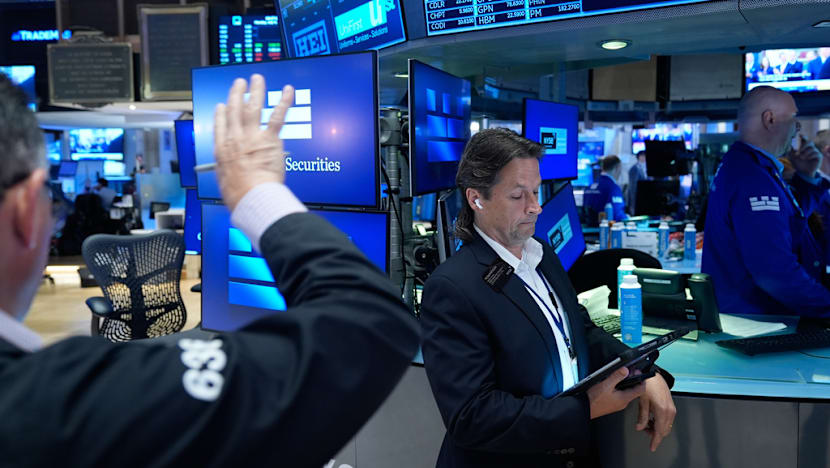 Nasdaq rebounds as cooling US inflation weighs on dollar Nasdaq rebounds as cooling US inflation weighs on dollar