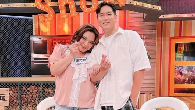 小甜甜和老公签字离婚　2年婚姻正式结束