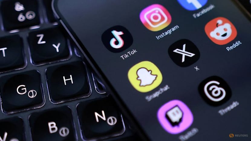 Italian bill proposes curbs on social media addiction