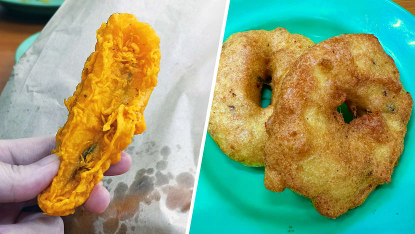Addictive 50 Cent Goreng Pisang At Hole-In-The-Wall Indian Muslim Eatery At Adelphi Addictive 50 Cent Goreng Pisang At Hole-In-The-Wall Indian Muslim Eatery At Adelphi