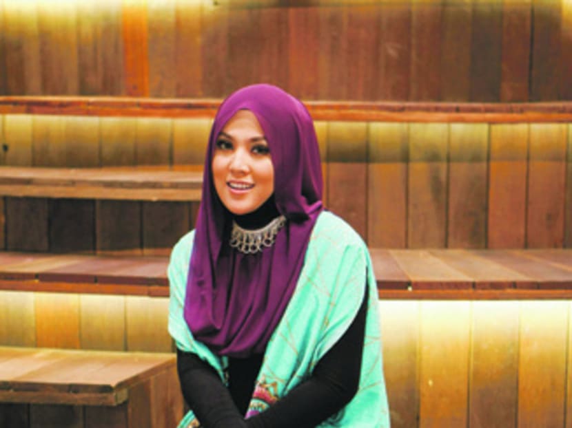Say hello to Shila Amzah, your belachan-loving Mandopop superstar