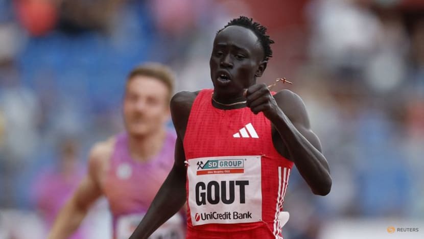 Australian teen sensation Gout betters his own 200m national record