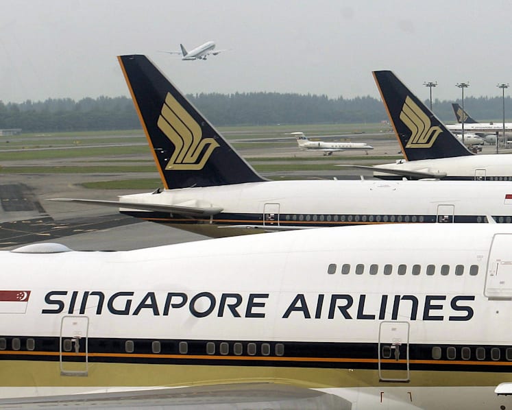 SIA flight from Singapore to Paris diverted due to engine problem