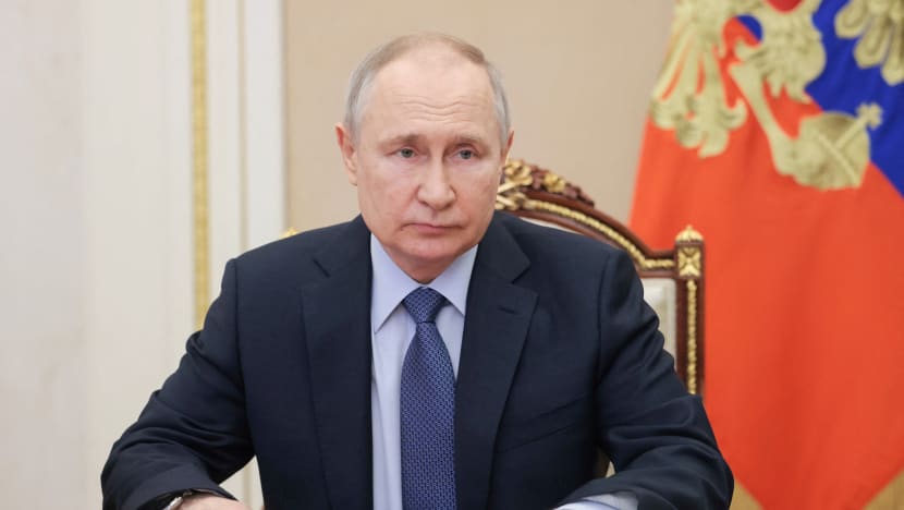 Vladimir Putin akan bertanding sekali lagi dalam Pilihan Raya Presiden Rusia pada Mac 2024