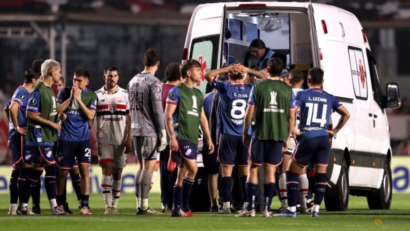 Uruguayan soccer star Juan Izquierdo dies nearly a week after collapsing Uruguayan soccer star Juan Izquierdo dies nearly a week after collapsing