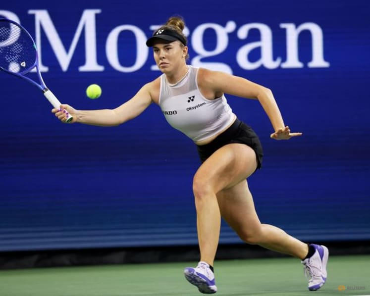Noskova sails past Tararudee into US Open third round
