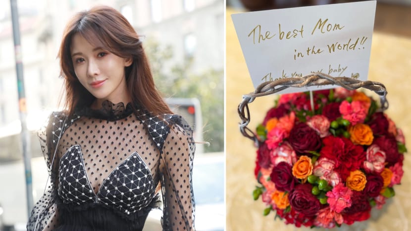 Lin Chiling, 47, Thanked Herself For “Not Giving Up” In IG Post To Mark Her 1st Mother’s Day Lin Chiling, 47, Thanked Herself For “Not Giving Up” In IG Post To Mark Her 1st Mother’s Day