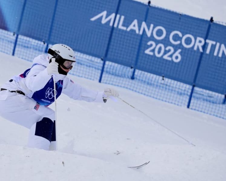 Freestyle skiing - Beijing silver Jaelin Kauf secures spot in mogul finals