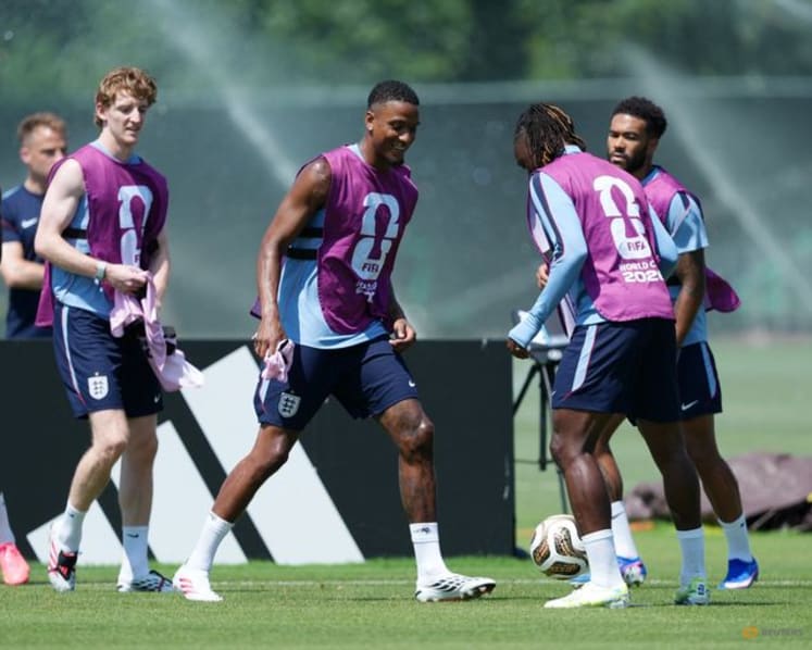 England lacking Premier League physicality, says Mac Allister