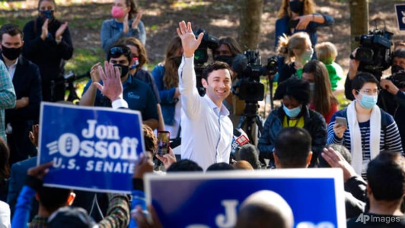 Democrats, Republicans take different approaches in Georgia Senate blitz