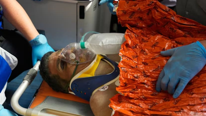 Gempa Venezuela: Pengawal keselamatan ditemui hidup 8 hari selepas terperangkap bawah runtuhan