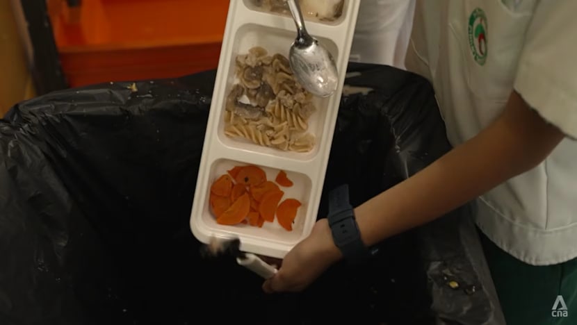 jelasBERITA: Mengapa katerer sukar capai keseimbangan bagi hidangan bento di sekolah?