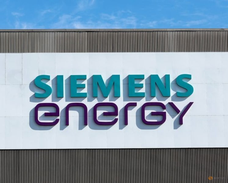 Japan's industry ministry, Siemens Energy to partner on floating offshore wind project