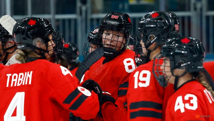 Ice hockey-US, Canada group stage meeting promises intensity in Milan