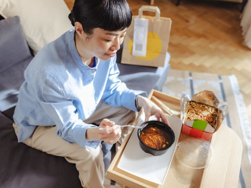 From takeaway containers to receipts – how everyday plastics may disrupt hormones and your fertility