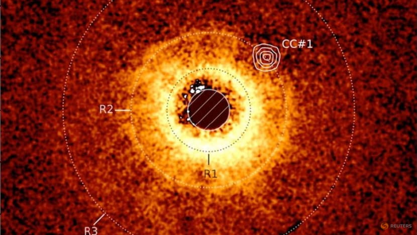For first time, Webb telescope discovers an alien planet