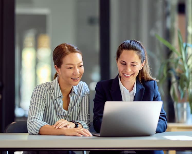 How women can work better with their financial adviser – and red flags to look out for