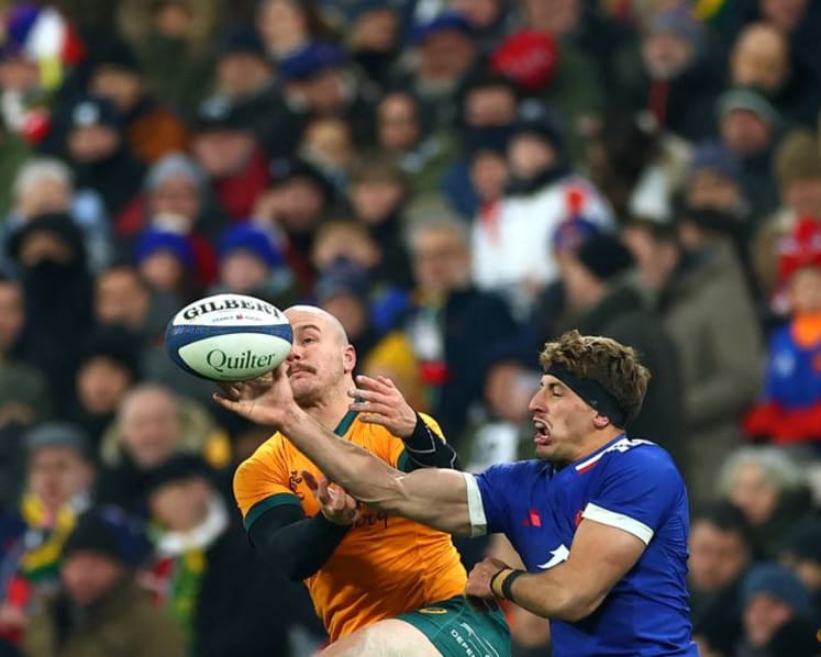 Kiss seeks two starting sides from depth-challenged Wallabies