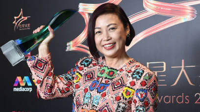 Star Awards 2022 Evergreen Artiste Winner Xiang Yun, 60, On Her Reaction When She Sees Signs Like ‘Chicken Rice Is Free For Old People Over 60’
