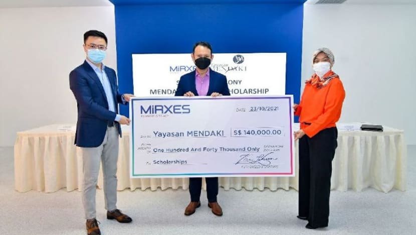 MENDAKI, MiRXES tawar biasiswa bernilai S$140,000 MENDAKI, MiRXES tawar biasiswa bernilai S$140,000
