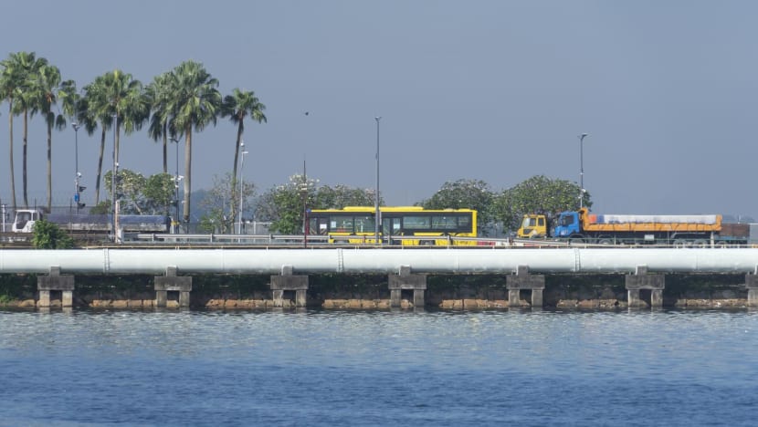 New shuttle bus service between Woodlands Checkpoint and JB CIQ Complex from Friday