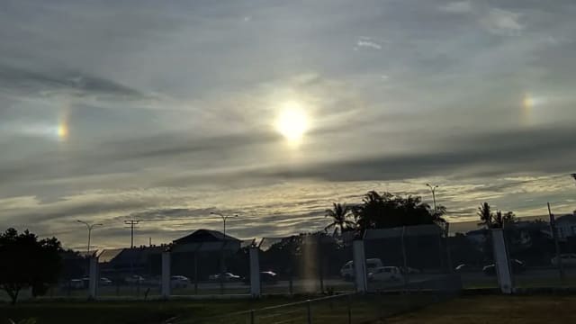 天上同时出现三个太阳？ 沙巴出现天象奇观