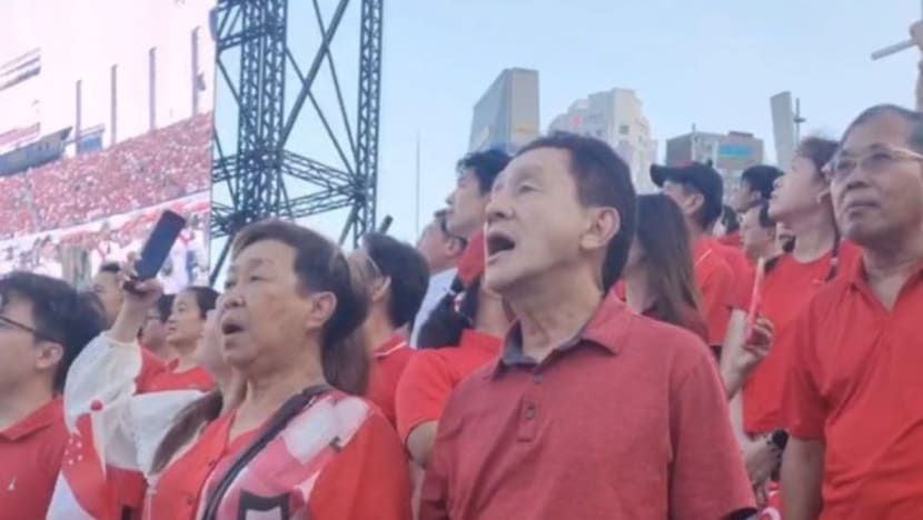 Related article image