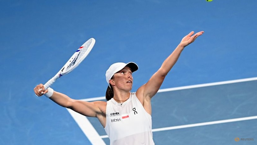 Swiatek avoids setting goals for 2026 ahead of Australian Open