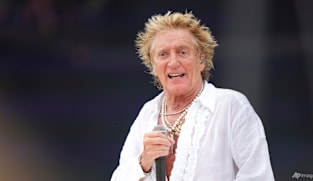 Rod Stewart calls off remaining tour dates after coronary stent procedure