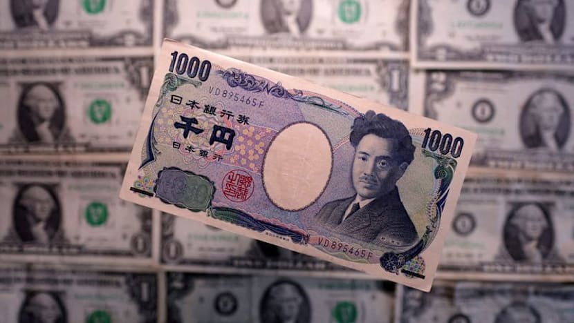 Dollar trades lower against peers after weak data; yen continues winning streak