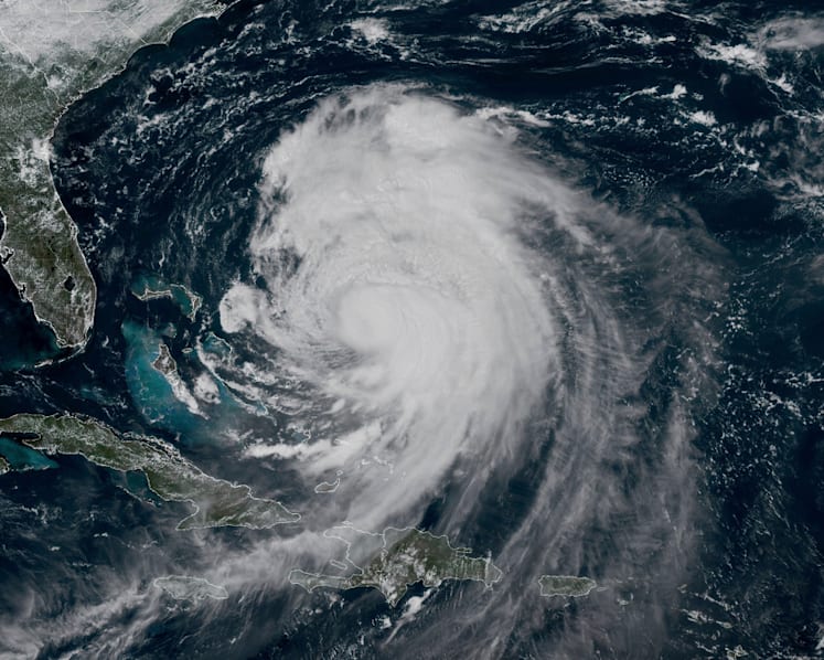 Hurricane Erin threatens stretch of US East Coast with storm surge