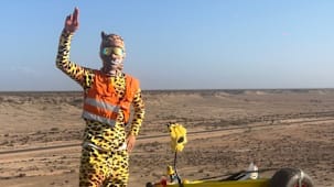 "இணையத்தில் நாயகனாக இருப்பதைவிட நிஜ வாழ்வில் முன்மாதிரியாக இருக்கவேண்டும்"