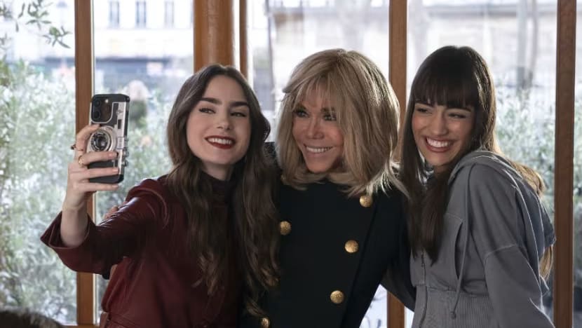 Brigitte Macron tampil debut di Emily in Paris, bersedia jadi kameo Brigitte Macron tampil debut di Emily in Paris, bersedia jadi kameo