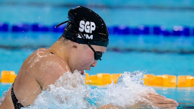 沈恩夷女子100米蛙泳三连冠 本届东运会收获第三金