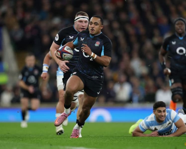 England survive Argentine comeback for 27-23 win