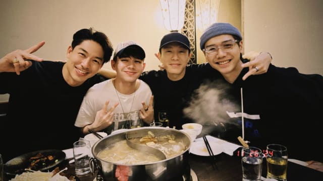 参加《披荆斩棘4》变哥儿们，AKIRA、韦礼安、蔡旻佑等聚餐，聊得根本停不下来！