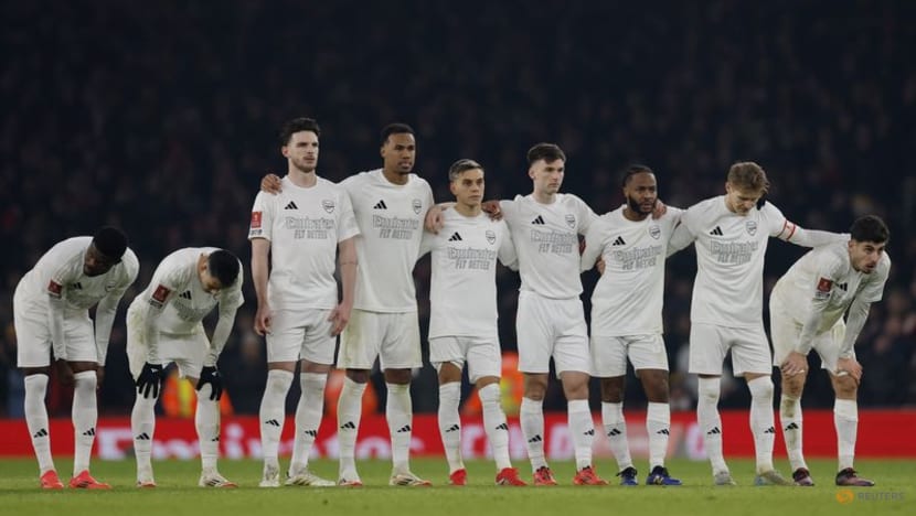 Man United win on penalties after hectic FA Cup clash against Arsenal