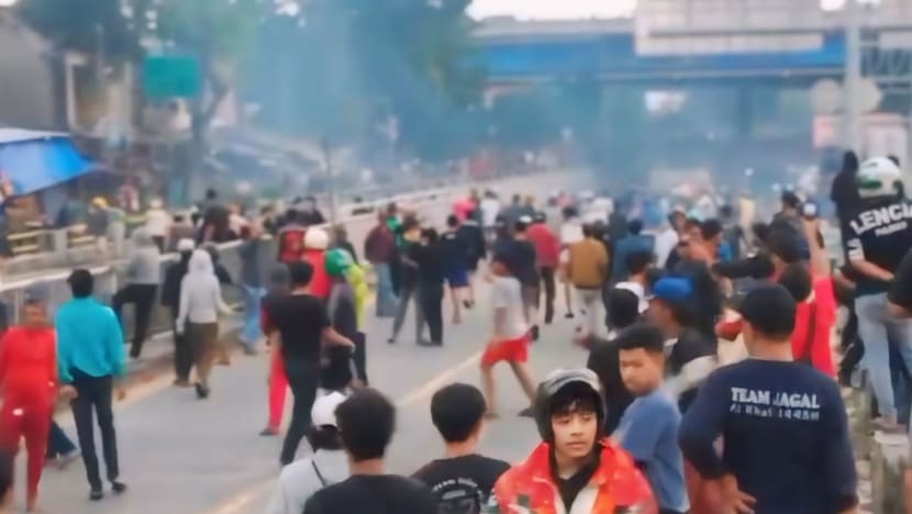 Makin berani dan brutal, pelajar tawuran di Jakarta siram air keras ke polisi
