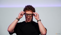 Commentary: The smart glasses race has finally started