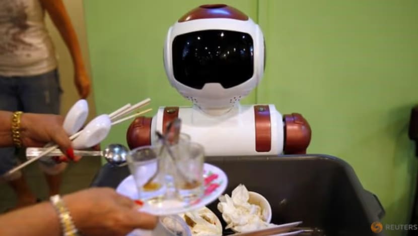 Syarikat SG lebih 'pragmatik' berhubung pelan automasi, AI masa hadapan berbanding negara Asia Tenggara lain