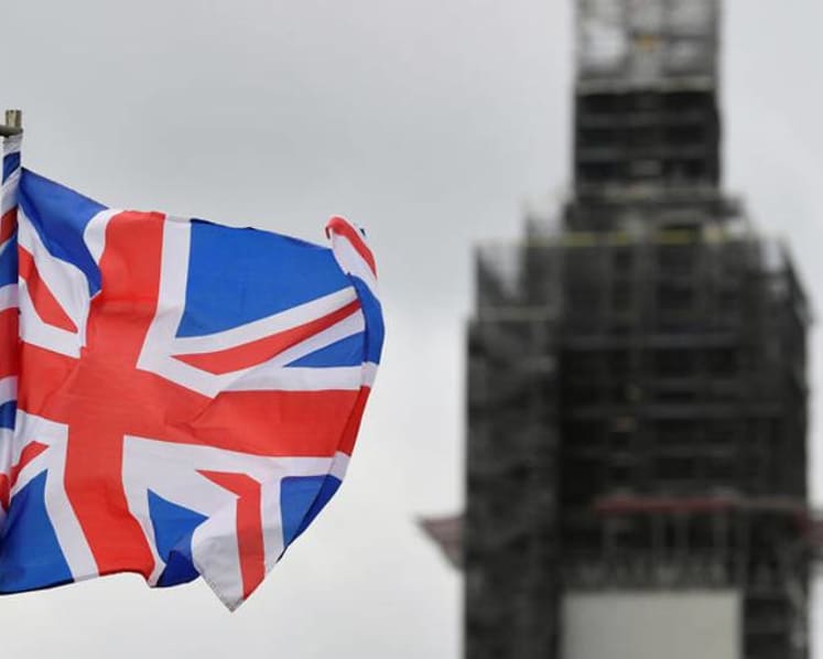 UK urged to deliver on policies to deal with climate change
