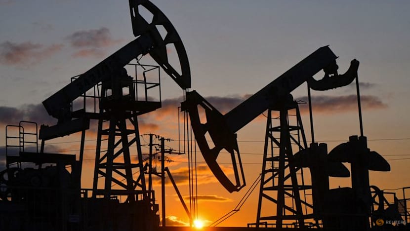 Oil prices spike on fresh US-Iran attacks, tech weighs on stocks again